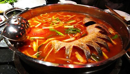 酸汤鱼(suāntāngyú) Fish in Sour Soup