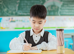 华裔父母如何引导孩子学习中文，最后一点最有效!